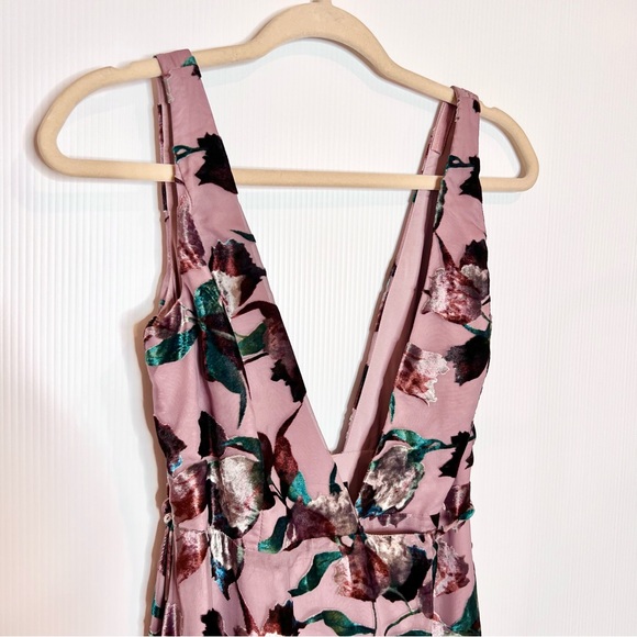 AIDAN MATTOX Sancia Floral Wrap Maci Dress. Size 2 - Picture 8 of 13